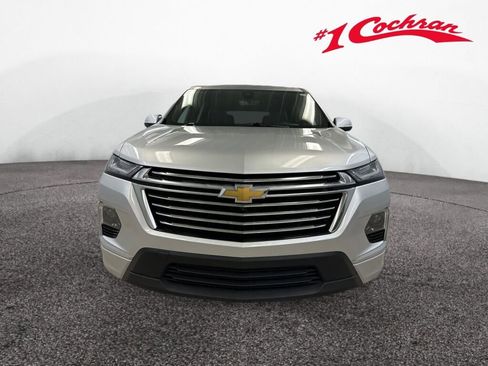 Certified 2022 Chevrolet Traverse Premier w/ LPO, Floor Liner Package image 38