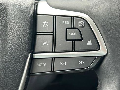 Certified 2025 Toyota Grand Highlander Nightshade Edition image 46