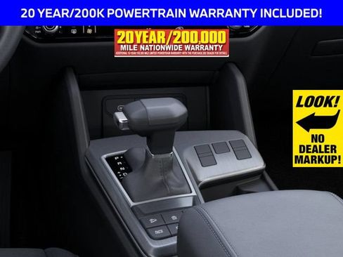 New 2026 Kia Sportage LX FWD image 23