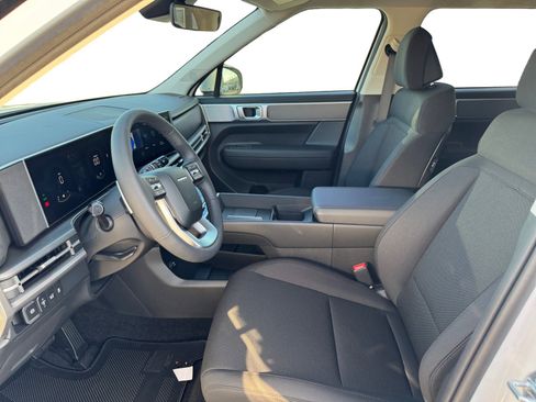 New 2026 Hyundai Santa Fe SE image 9