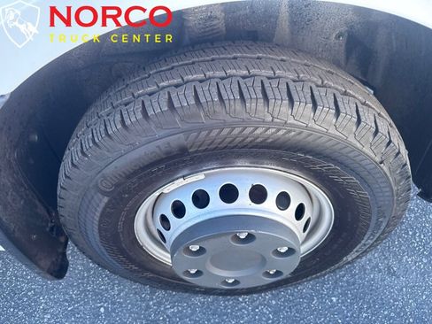 Used 2021 Freightliner Sprinter 3500 image 11