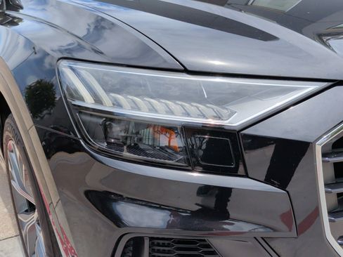 Used 2021 Audi Q8 Premium Plus w/ Premium Plus Package AWD/4WD image 6