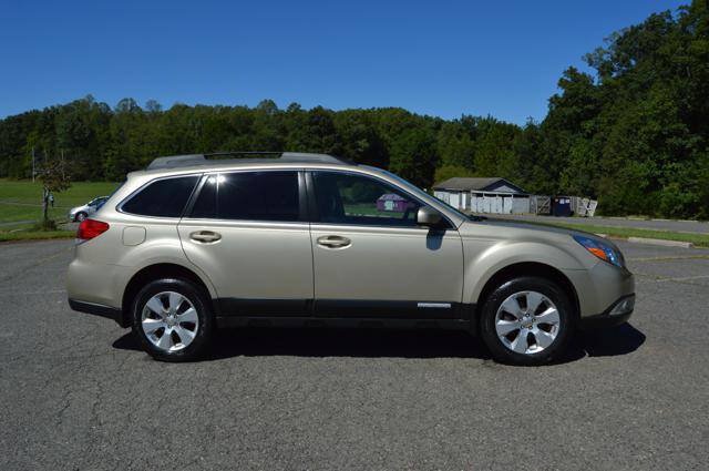 Used 2010 Subaru Outback 2.5i Limited AWD/4WD image 59