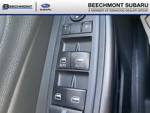 Used 2020 Jeep Cherokee Trailhawk image 15