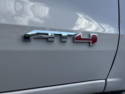 New 2026 GMC Canyon AT4 image 3