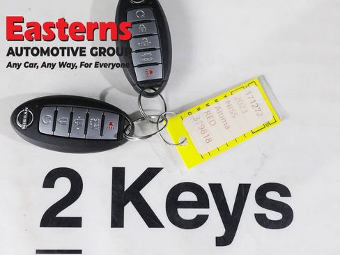 Used 2023 Nissan Altima 2.5 SV FWD image 25