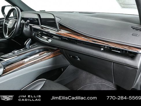 Certified 2023 Cadillac Escalade Premium Luxury image 26