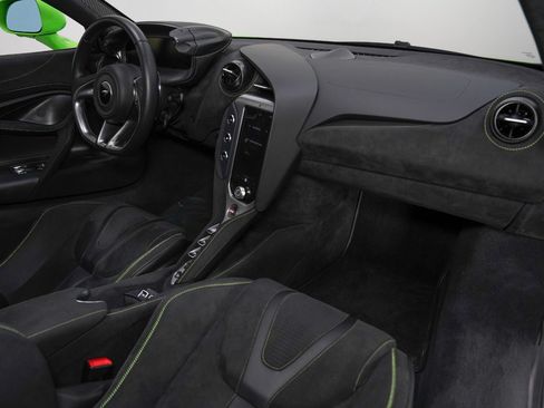 Used 2024 McLaren 750S Spider RWD image 31