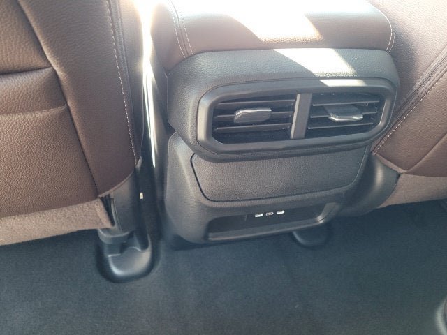 Used 2024 Honda Passport EX-L image 19