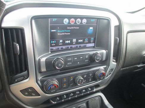 Used 2018 GMC Sierra 1500 SLT image 26