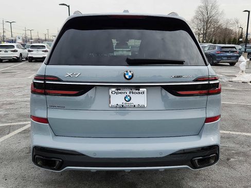Used 2023 BMW X7 xDrive40i w/ Executive Package image 5