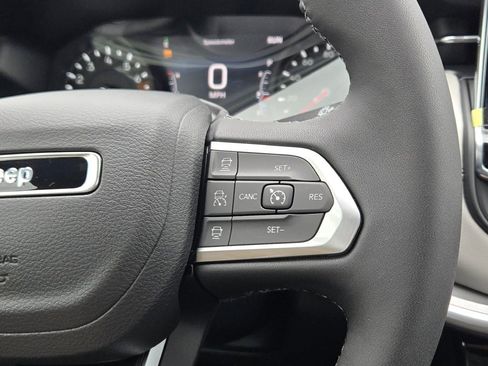 New 2026 Jeep Compass Limited image 32