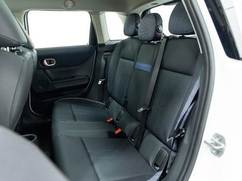 Certified 2025 MINI Cooper S image 23