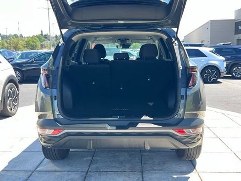 Certified 2022 Hyundai Tucson SEL w/ Cargo Package AWD/4WD image 10