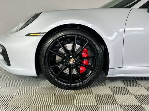 Used 2023 Porsche 911 Carrera 4S AWD/4WD image 30