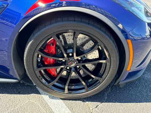 Used 2017 Chevrolet Corvette Grand Sport w/ Z07 Performance Package image 13