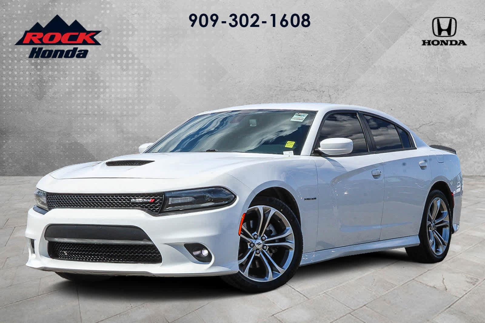 Used 2021 Dodge Charger R/T RWD image 1