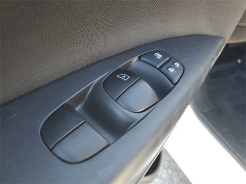 Used 2019 Nissan Sentra S image 20