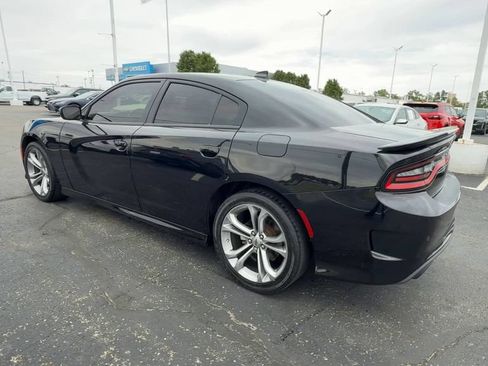 Used 2022 Dodge Charger R/T RWD image 6