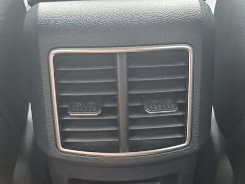 Used 2025 Kia Sportage EX FWD image 21