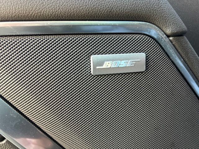 Used 2023 GMC Sierra 1500 SLT w/ SLT Premium Package AWD/4WD image 17