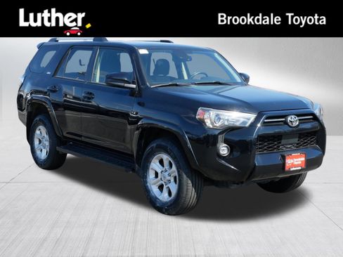 Certified 2024 Toyota 4Runner SR5 AWD/4WD image 1
