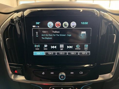 Used 2019 Chevrolet Traverse LT w/ LPO, Floor Liner Package image 24