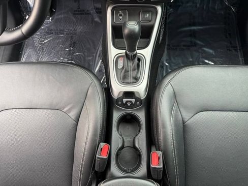 Used 2021 Jeep Compass Latitude FWD image 26