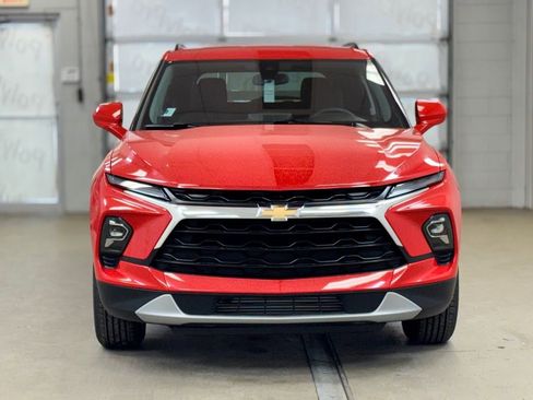 New 2026 Chevrolet Blazer LT w/ Convenience Package AWD/4WD image 2
