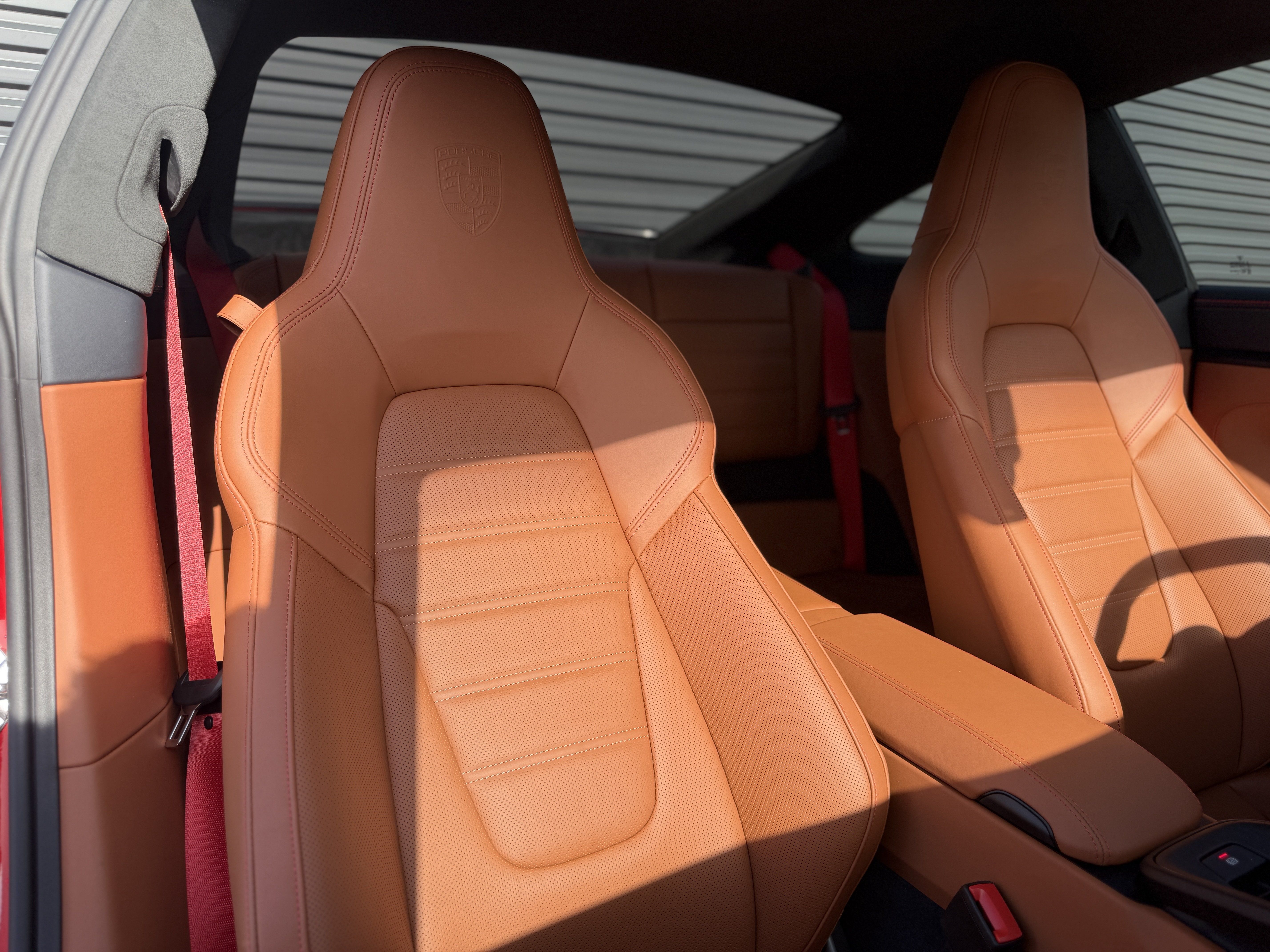 Certified 2025 Porsche 911 Carrera GTS RWD image 16