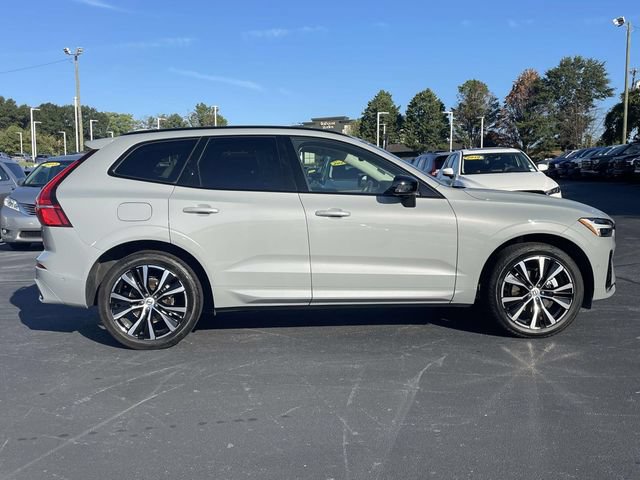 Certified 2024 Volvo XC60 B5 Plus AWD/4WD image 8