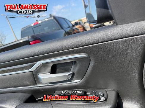 Used 2024 RAM 1500 Big Horn RWD image 18