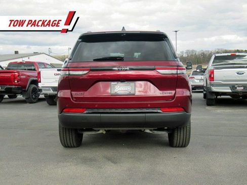 New 2025 Jeep Grand Cherokee Limited w/ Luxury Tech Group II image 14