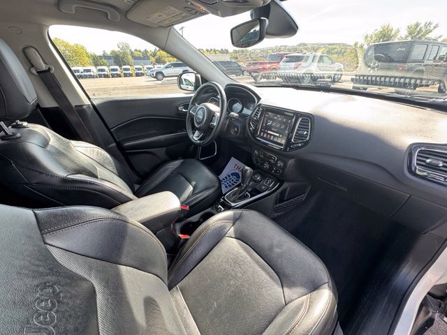 Used 2018 Jeep Compass Limited AWD/4WD image 30