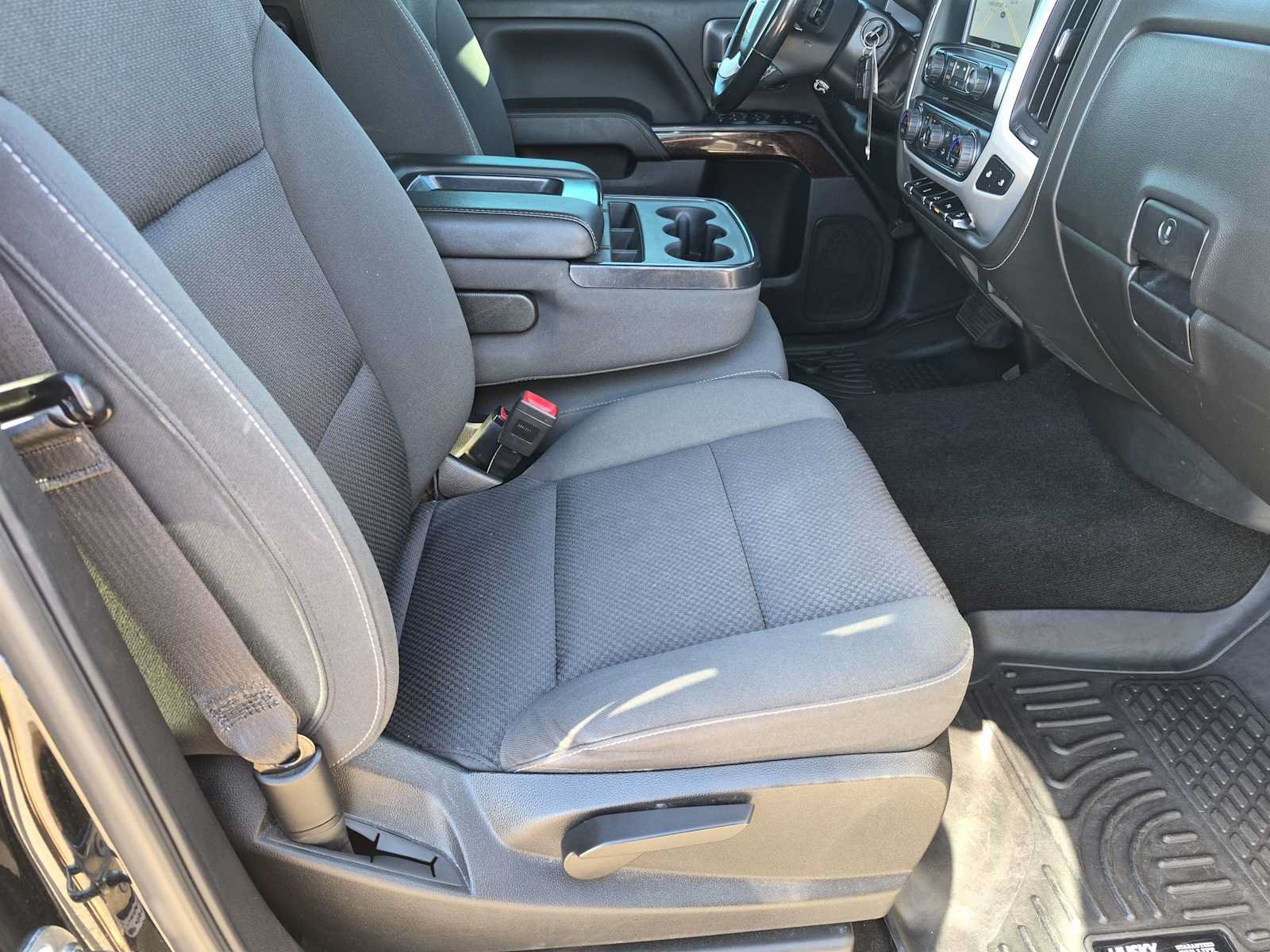 Used 2018 GMC Sierra 1500 SLE w/ Elevation Edition AWD/4WD image 21