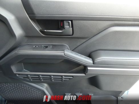 Used 2026 Toyota Tacoma SR5 AWD/4WD image 35