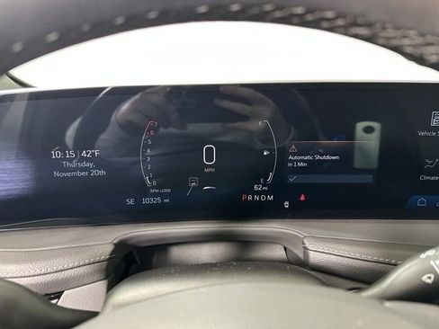 Used 2024 Cadillac XT4 Luxury image 17