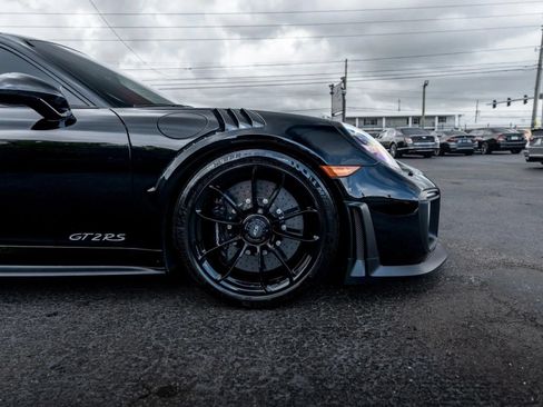 Used 2018 Porsche 911 GT2 RS RWD image 12