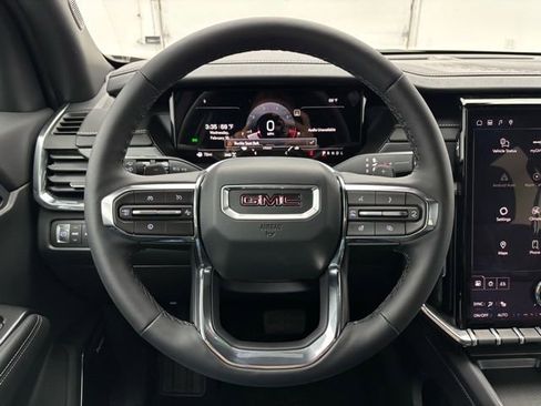 New 2026 GMC Acadia Elevation image 20