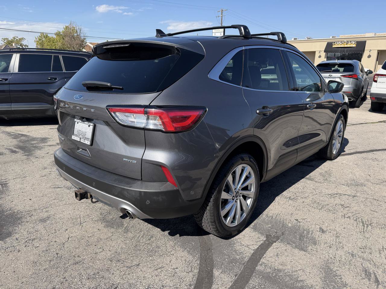Used 2021 Ford Escape Titanium w/ Titanium Elite Package AWD/4WD image 5