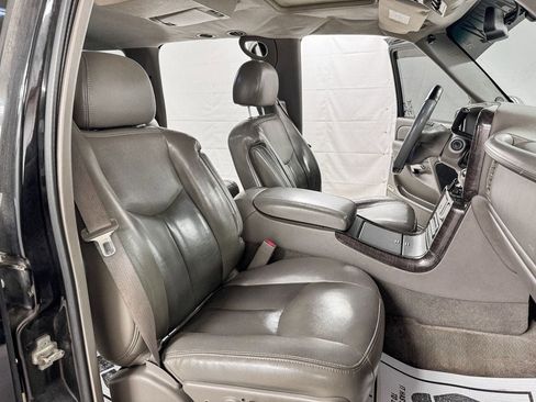 Used 2006 GMC Yukon XL Denali AWD/4WD image 11