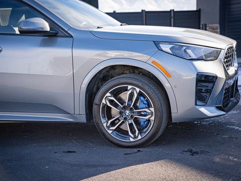 Used 2025 BMW X2 xDrive28i image 4