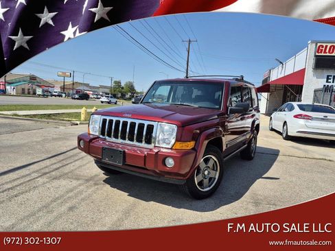 Used 2008 Jeep Commander Sport image 2