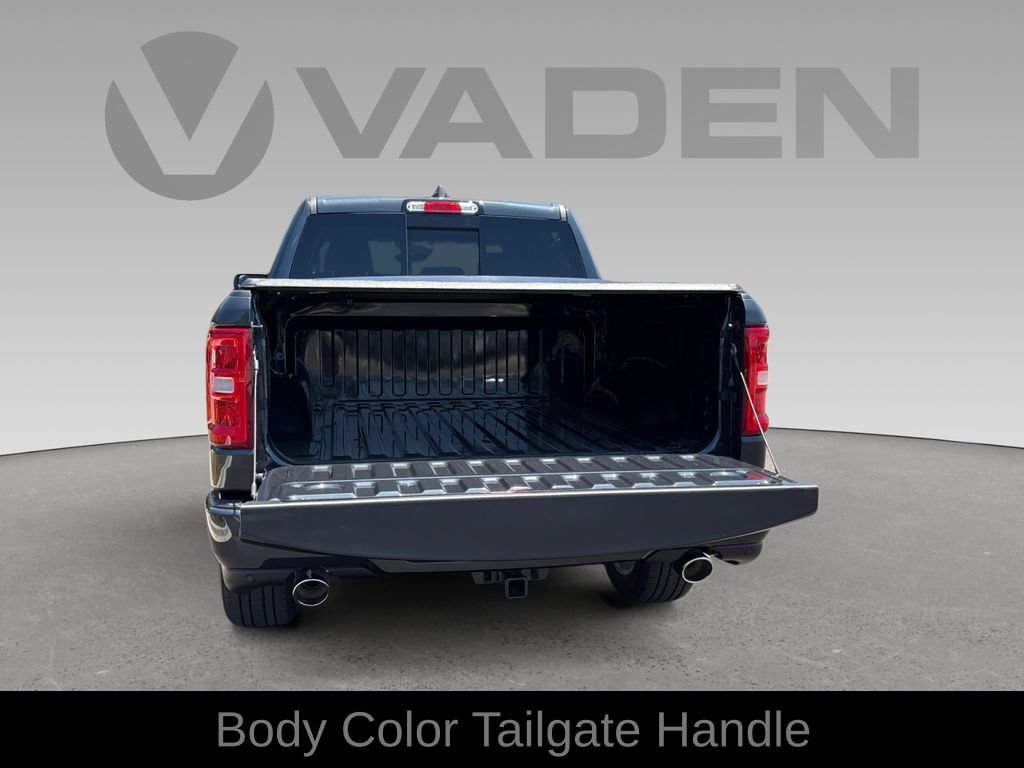 New 2026 RAM 1500 Big Horn AWD/4WD image 19