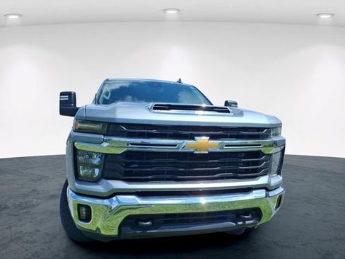 Used 2024 Chevrolet Silverado 2500 LT w/ All Star Edition AWD/4WD image 7