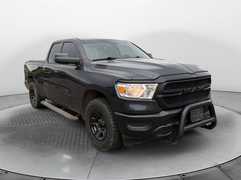 Used 2019 RAM 1500 Tradesman AWD/4WD image 4