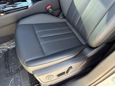 Used 2025 Audi Q5 2.0T Premium w/ Convenience Package image 24