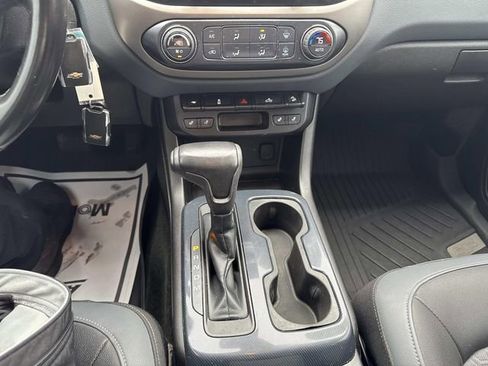 Used 2016 Chevrolet Colorado Z71 w/ Z71 Midnight Edition image 21