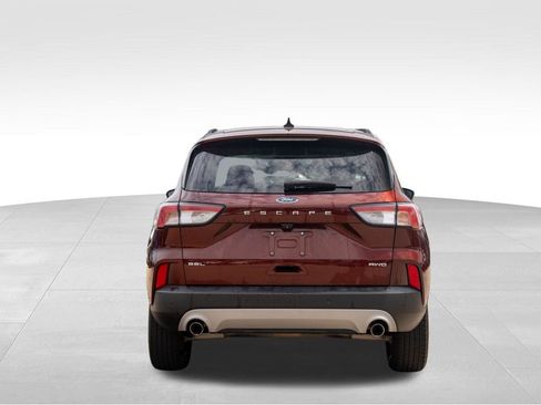 Used 2021 Ford Escape SEL image 6