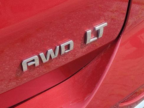 Used 2019 Chevrolet Equinox LT w/ Driver Convenience Package AWD/4WD image 8